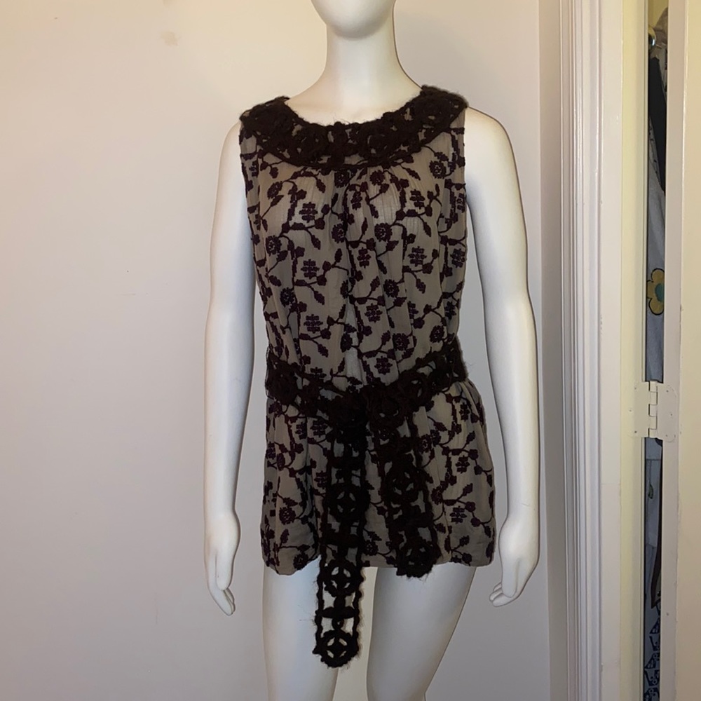 Winter sleeveless belted tunic